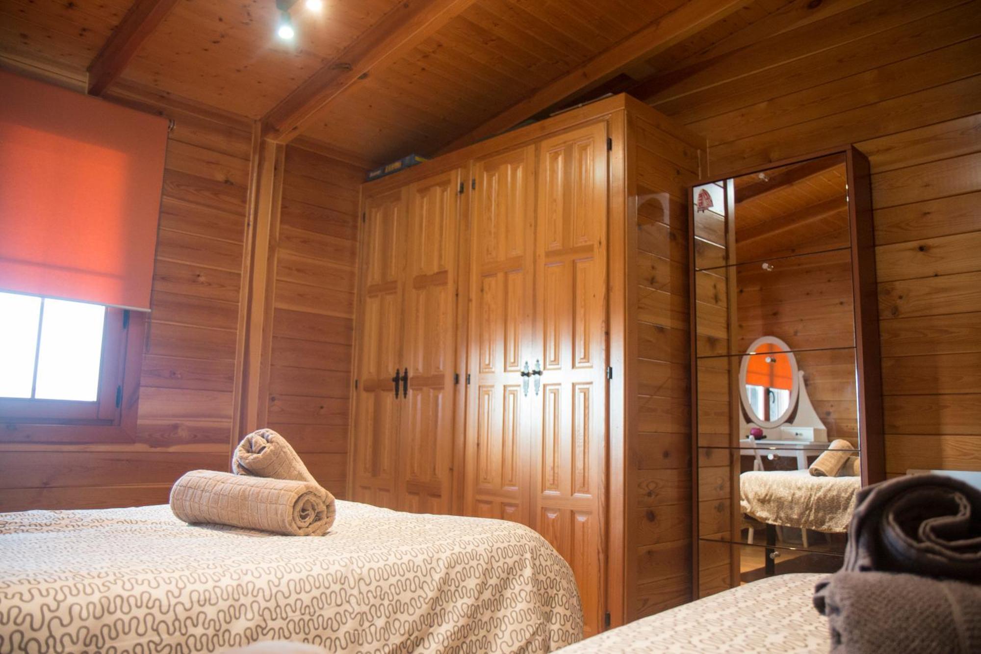 Wood House Close Beach Марбелья Экстерьер фото