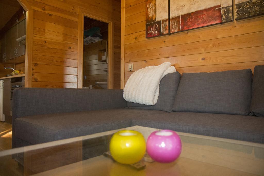 Wood House Close Beach Марбелья Экстерьер фото