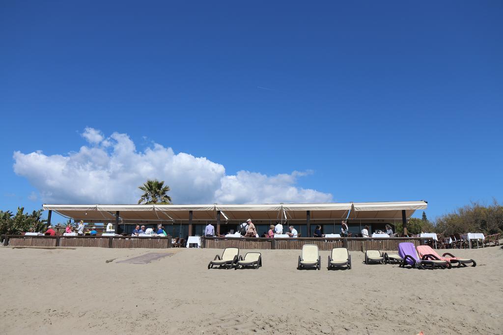 Wood House Close Beach Марбелья Экстерьер фото